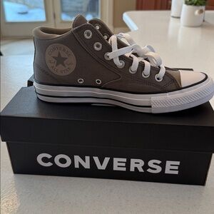 Converse Chuck Taylor All Star Unisex High Top Shoes Women’s 9 Men’s 7 TAUPE